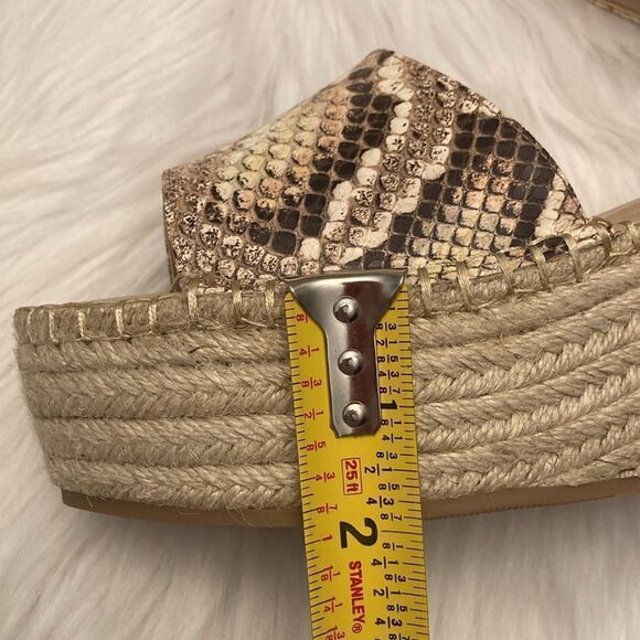 Coconuts by Matisse Flirty Brown Tan Animal Print Wedge Platform Sandals Shoes - Picture 8 of 9